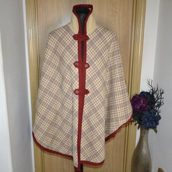 Butte Knit Red Beige Tan Plaid Casual Cozy Cottage Core Prairie Winter Poncho - Picture 11 of 12